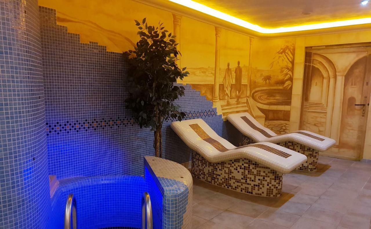 Hotel Stara Poczta Тихи Екстер'єр фото