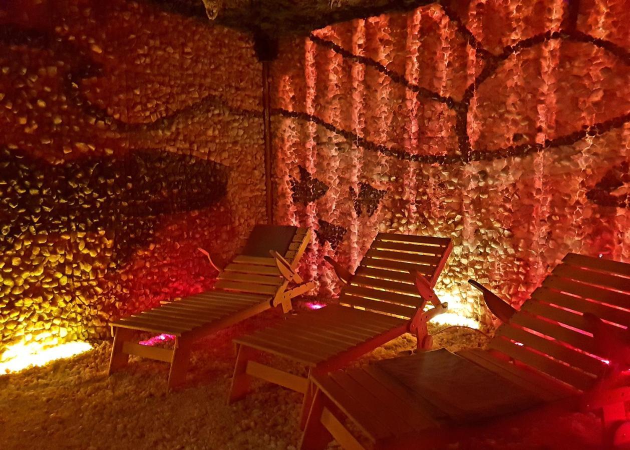 Hotel Stara Poczta Тихи Екстер'єр фото