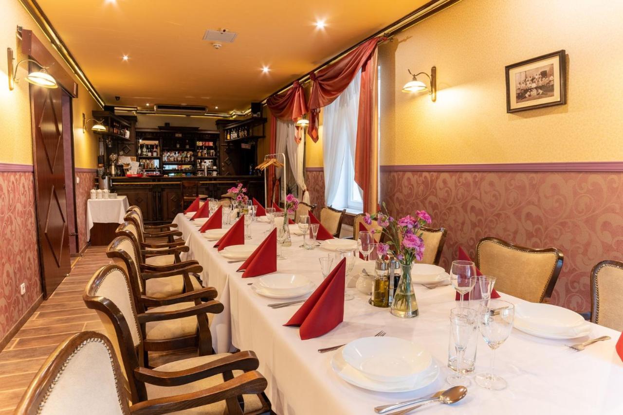 Hotel Stara Poczta Тихи Екстер'єр фото